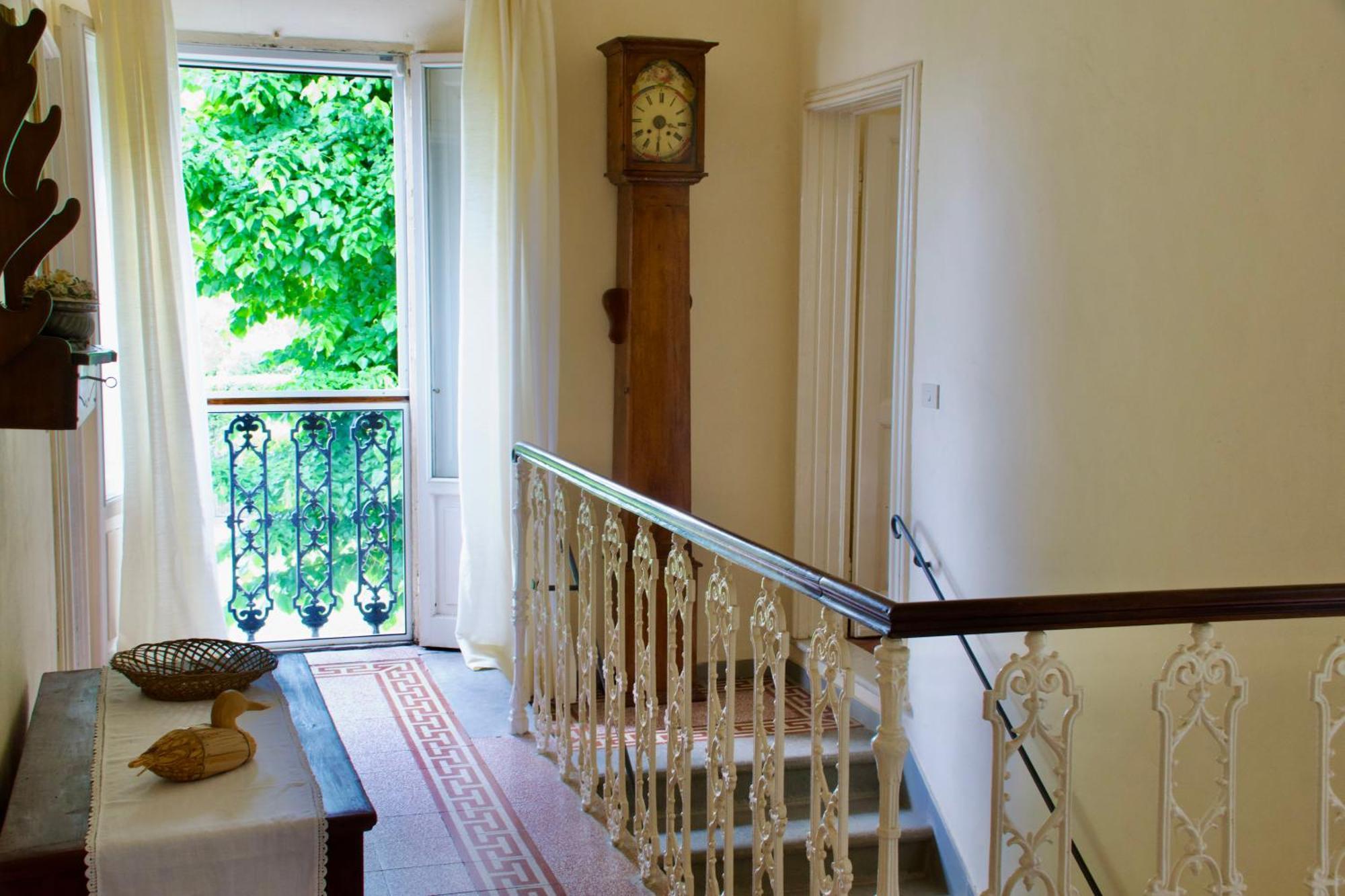 Villa Buonaparte ซานมีเนียโต ภายนอก รูปภาพ