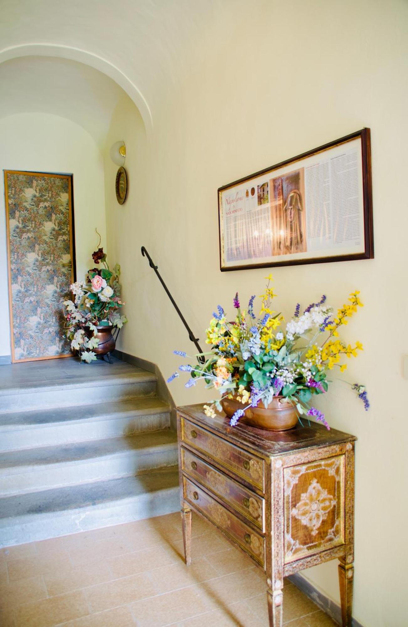 Villa Buonaparte ซานมีเนียโต ภายนอก รูปภาพ