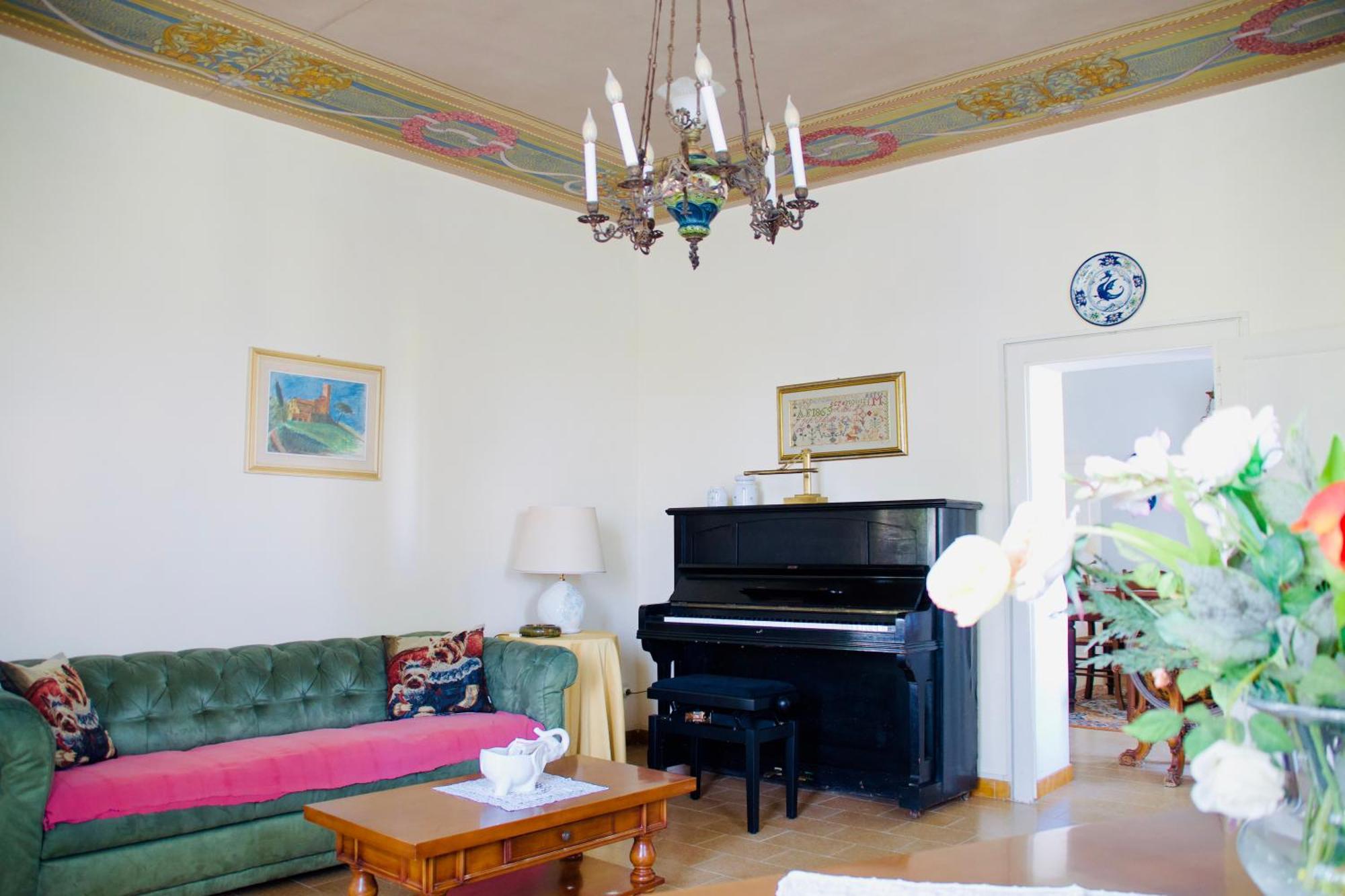 Villa Buonaparte ซานมีเนียโต ภายนอก รูปภาพ